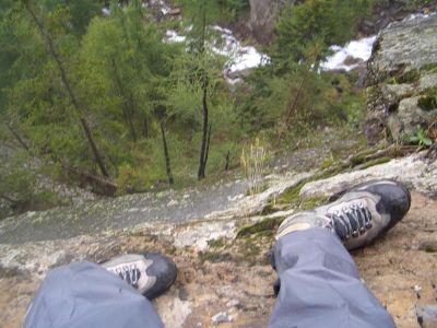 011-Klettersteig Lehner Wasserfall - Blick in den Abgrund